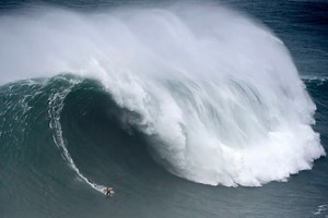 Nazare - the most dangerous wave in the world and the surfers who tackle it