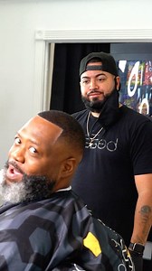 Download the #CustomFx app on the Apple app store and order your very own Custom FX by @babyliss4barbers . . You can purchase the SkeletonFX Trimmer at @southtexbeauty and mention @papito_blessedhands for free shipping and a discount . . The Turkish Gold razor by @blessedbypbh can be purchased at www.blessedbypbh.com . @babylisspro_barberology @babylisspromexico @babylissprobarberologyla @bestbarbersofpr @sickestbarbers @barbershopconnect @sharpfade | Papito Blessedhands