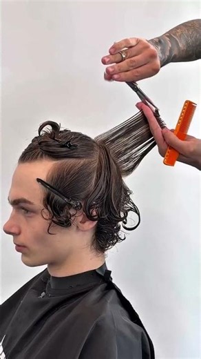 Soft Mullet Cut with Intentional Shape Control