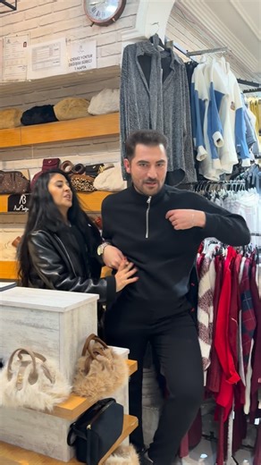 Asel Butik on Instagram: "Parasına göre muamele (mizah ) 😂 #komedi #eğlence #cappadocia #reelsvideo❤️ #instagram #instamood #müşteri #esnaf #para #tiktokviral #komikpaylaşımlar #nevşehir #instadaily #instalike #ironi #mizah #mizahcı #mizaç #keşfet #keşfetteyizzz #kesfet #reklamdeğil #nevsehir #fyp #fypppppppppppppppppppppppppppppppppppppppppppppppppppppppppppppppppppppp #alışveriş #musteri"