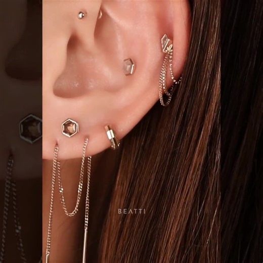 NEW ‣ 5mm Tiny Faceted Huggie Hoop • Diamond Cut Mini Hoop • 14K Tiny Hoop • 14k Gold Minimalist Hoop • Dainty Gold Huggie - Etsy UK