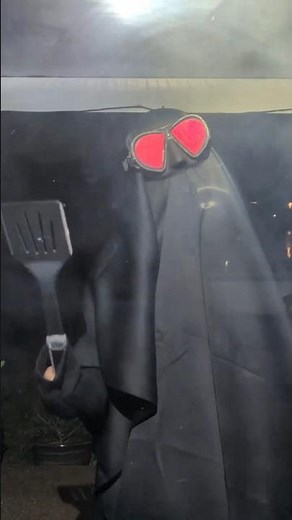 3 signs of the Hash Slinging Slasher