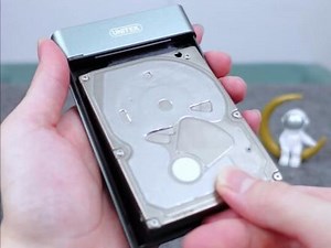 电脑存储空间不够用怎么办？20秒教你花小钱外挂扩容6TB！#电脑小技巧#电脑扩容#电脑配件#618行家划重点 #优越者移动硬盘盒