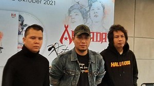 Chord Gitar Penantian - Armada, Kunci Mudah Dimainkan: Penantian Ini Teramatlah Panjang - Tribunnews.com