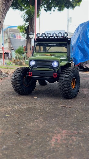 If there’s no obstacle, just use your imagination #RCHobby #RCCrawler