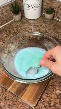Make Your Own Super Cleaner With Items Already In Your Home