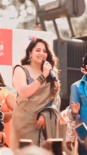Anasuya Mylife | Angel ❤️🥰 @itsme_anasuya ❤️❤️❤️ .. .. .. Follow. @anasuya.mylife ❤️ .. .. .. .. .. #telugu #tollywod #tollywoodactresses #tollywoodqueen... | Instagram
