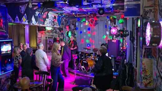 The Jaspers you've got them on the dance floor the other's will join after another beer lol | Windsor castle pub