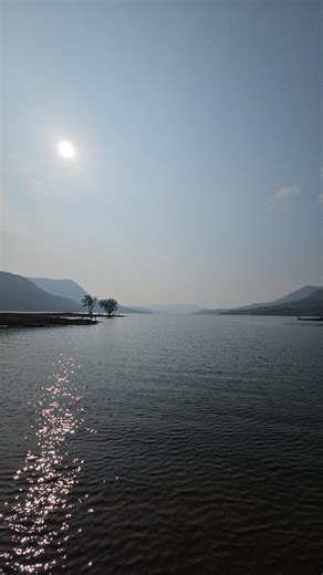 jaydeep.dev on Instagram: "Why and where did it all go wrong for humans that they gave this up for Leetcode, DSA, Python, Java, AI, LLMs, DevOps ? [ corporate humor, corporate memes, programming humor, corporate mazdoor]"