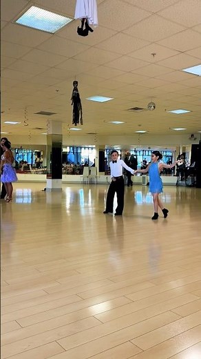 Curtsy & Bow ♥️💃🏻#curtsy #dancesport ￼