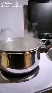 Kuchni mistrz ;) Materiały publikowane na tym kanale przedstawiają prawdziwe sytuacje i osoby, a także wykonywanie działalności lombardowej. Wszystkie osoby, których wizerunki są widoczne na materiałach wyraziły zgodę na ich rozpowszechnianie. Właścicielem praw autorskich do materiałów publikowanych na tym kanale jest PANOWIE SPÓŁKA Z OGRANICZONĄ ODPOWIEDZIALNOŚCIĄ (KRS 0001065801, NIP 2810103833, REGON 526767160). Kopiowanie, przetwarzanie, rozpowszechnianie tych materiałów w całości lub w częś