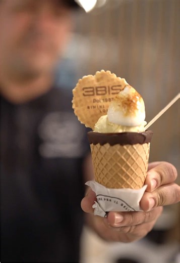 London's best kept (and most delicious) secret. Come for the Gelato, stay for the vibes. • Authentic Italian since 1987. #boroughmarket #borough #london #londonfood