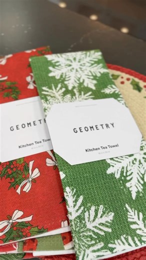 ✨ Christmas magic is in full effect at Aspen Kitchen! ✨ From...