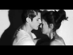 Most Romantic GIF Kissing Ever