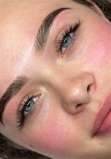 Brow Lamination and Tint Tutorial