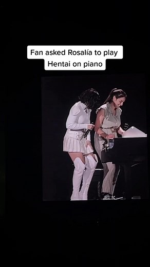 Rosalía Piano Performance at Motomami Concert in Paris