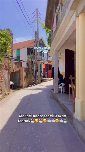 Can you guess which part of Haiti this is? 🇭🇹 The architecture is absolutely beautiful ✨ #HaitianArchitecture #CaribbeanArchitecture #HistoricHaiti #ArchitectureLovers #DesignInspiration
