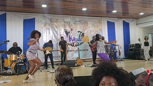 Elizabeth Smith on Reels