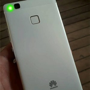 13M views · 55 reactions | If you have a Huawei P9 Lite, we recommend you install this helpful App. It keeps your phone smooth or your phone might be slower and slower. You will know if you try this. Totally free. | F-ilemaster | Facebook