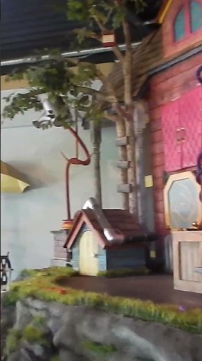 Barney Preshow 01 Universal Studios Orlando #barney #universalstudiosflorida #barneyuniversalstudios