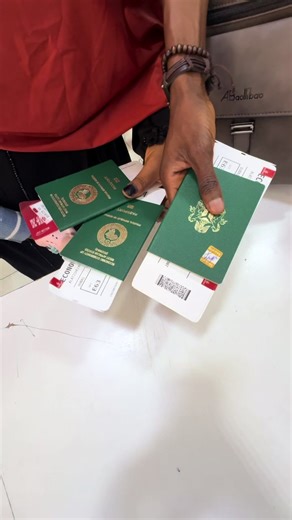 Alhamdulillah 🤍🕋 Congratulations to us as we set out for Umrah 2025/2026 — myself, my beloved wife, and our precious daughter. May Allah make our journey easy, accept our intentions, protect us throughout the trip, and return us home safely with our prayers accepted and hearts renewed with Imaan. Amin 🙏🕋🌺🤍 #umrah #makkah #madinah #astagfirullah @AWIYE AGBA UPDATE @𝐀𝐰𝐢𝐲𝐞 𝐀𝐠𝐛𝐚 @Olori Awiye Agba🥰 @IMOLE AGBA💙