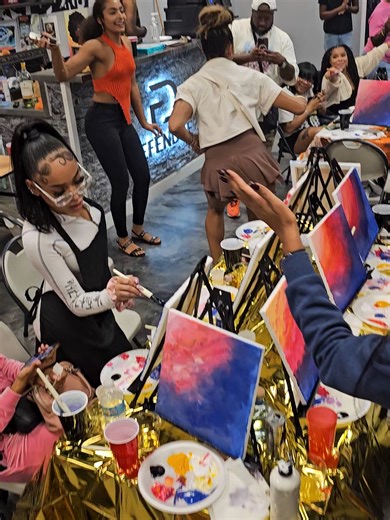 🎨🍷 Sip. Paint. Vibe. Looking for the perfect spot to host your next Sip & Paint? 🖌️✨ Efendee Studio has the space, the vibe, and the setup you need to bring your event to life. 📍 Plantation, FL 📲 Book today at @efendeestudio #EfendeeStudio #SipAndPaint #CreativeEvents #SouthFloridaVibes #BrowardEventSpace