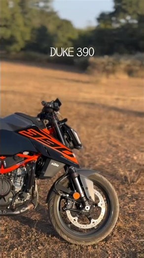 This Duke 390 Black Commands Respect 🖤🔥