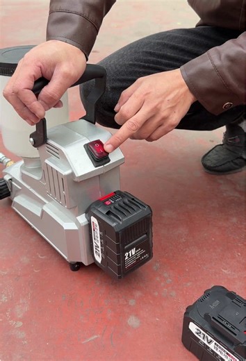 DIY Airless Paint Sprayer: Dual Battery Setup