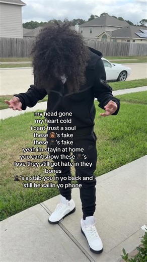 random user (@user0317000001)’s video of my heart is cold