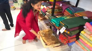 5.1K views · 29 reactions | ग्राहकों का भीड़ देखकर दिमाग़ हिल जाएगा /...