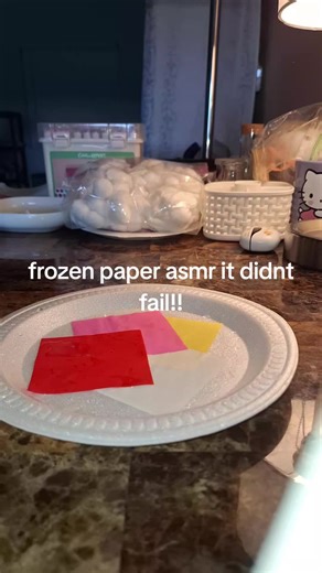 Frozen Paper ASMR Experience