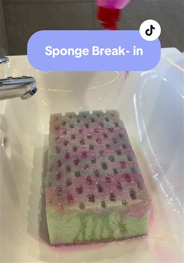 Sponge Break-In ASMR: Satisfying Blue Sponge Squeeze