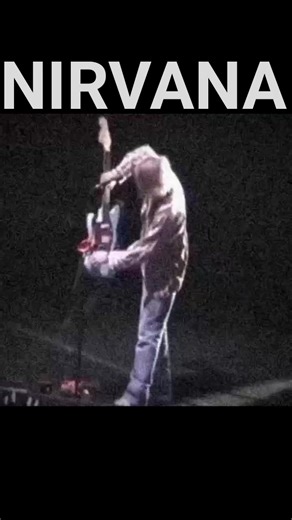 12K views · 609 reactions | Kurt Cobain broke a string on "Lithium . . . #Kurtcobain #Nirvana #Grunge #Legend #Live #Musica #Kurt #Rockseattle #Fansdenirvana #Memories #Ripkurt #Old #Love #Stories #Nirvanafans | Nirvana Grungers | Facebook