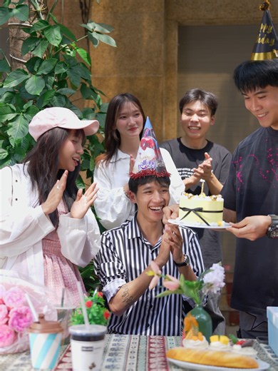 Happy birthday Oppa Huy