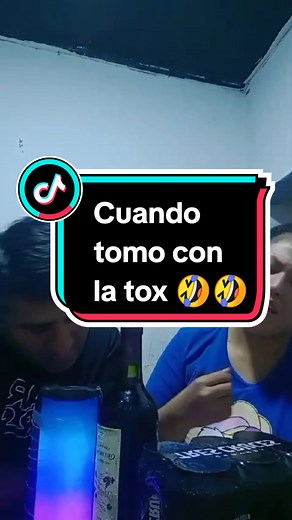 Todos los 17 de Abril🤣🤣 se cruza por las hue#€& #lima #Viral #humor #chistes #bromas #divertido #peru🇵🇪 #florpileña #florpileña🎶🎵❤️🍻 #medamiedoquererte #humortiktok @Norma