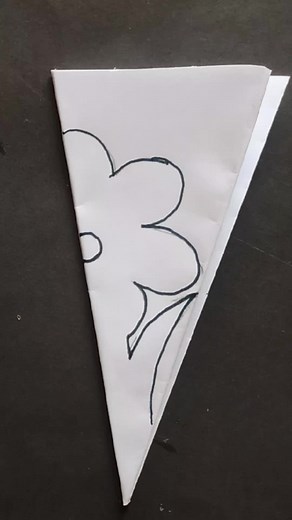 Easy Paper Snowflake Craft Tutorial