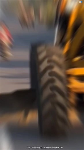 Why Are Workers Removing Reflectors From the Road?#facts #foryou