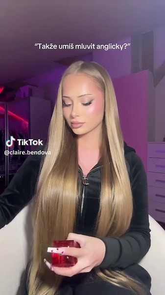 Czech Language Tips: How to Say 'Girlfriend'