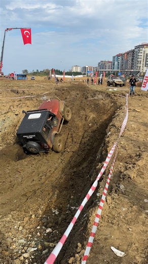 cj5 efsanesi çamurda.. . . #reels #offroad #jeep #jeepgrandcherokee #jeepjk #cotanakoffroad | Çotanak OFF ROAD & Camping