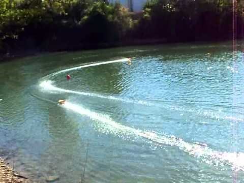 Dumas Skedaddle Too model boat race at Sunsite flatbottom RTR kit boat