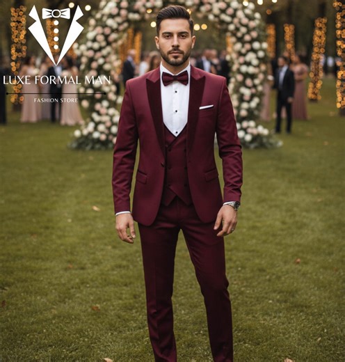 Luxe Formal: Bespoke 3‑piece Men's Suits — Burgundy & Velvet Red Lapels, Groom Wedding Attire Tailoring - Etsy