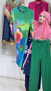 68K views · 896 reactions | Our all dress readymade imported from Thailand... We import good quality products...We do not compromise on quality....We Ship worldwide Please visit our shop..... More beautiful collection available here.. | Mini Thailand | Facebook