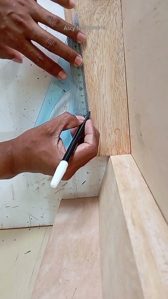 Quick way to measure angular position #trick #tips #ideas #carpenter #woodworking #fblifestyle