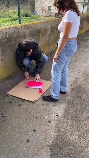 Noudiari.es on Instagram: "La nueva Associació de Joves d’Eivissa (AJE) @joves.eiv se ha presentado oficialmente esta mañana de sábado en Can Jordi Blues Station, local de la carretera de Sant Josep, en Ibiza, en un ambiente distendido, cercano e informal, aunque con un claro trasfondo reivindicativo que ha incluido la lectura de un manifiesto que ha reflejado la cruda realidad de una isla que no tiene vivienda asequible para sus jóvenes y que “se vende” a intereses económicos. Más información e