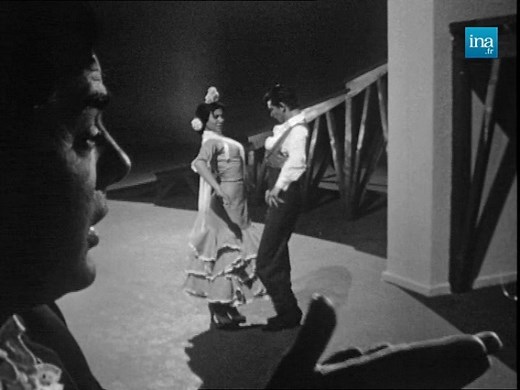 💃 FLAMENCO 💃 - Un couple de danseurs de flamenco, des musiciens et un chanteur pour un grand moment de danse et de sensualité. | INA