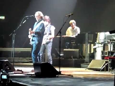 JEFF BECK & ERIC CLAPTON performing Hi Ho Silver Lining 2010 by rob yalden