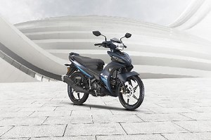 Yamaha 135LC Images & Wallpapers - 135LC Color Photos