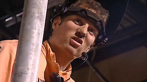 Watch Scrapheap Challenge Season 8 Episode 1 - Underwater Cars