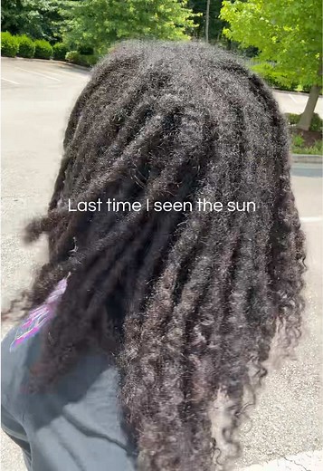Retwist Locs: How to Prepare and What to Expect