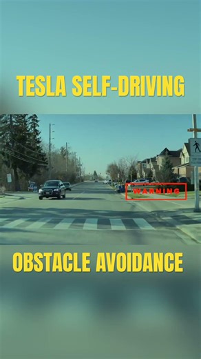 Can Tesla Self-Driving Avoid Flying Debris #tesla #autonomousdriving